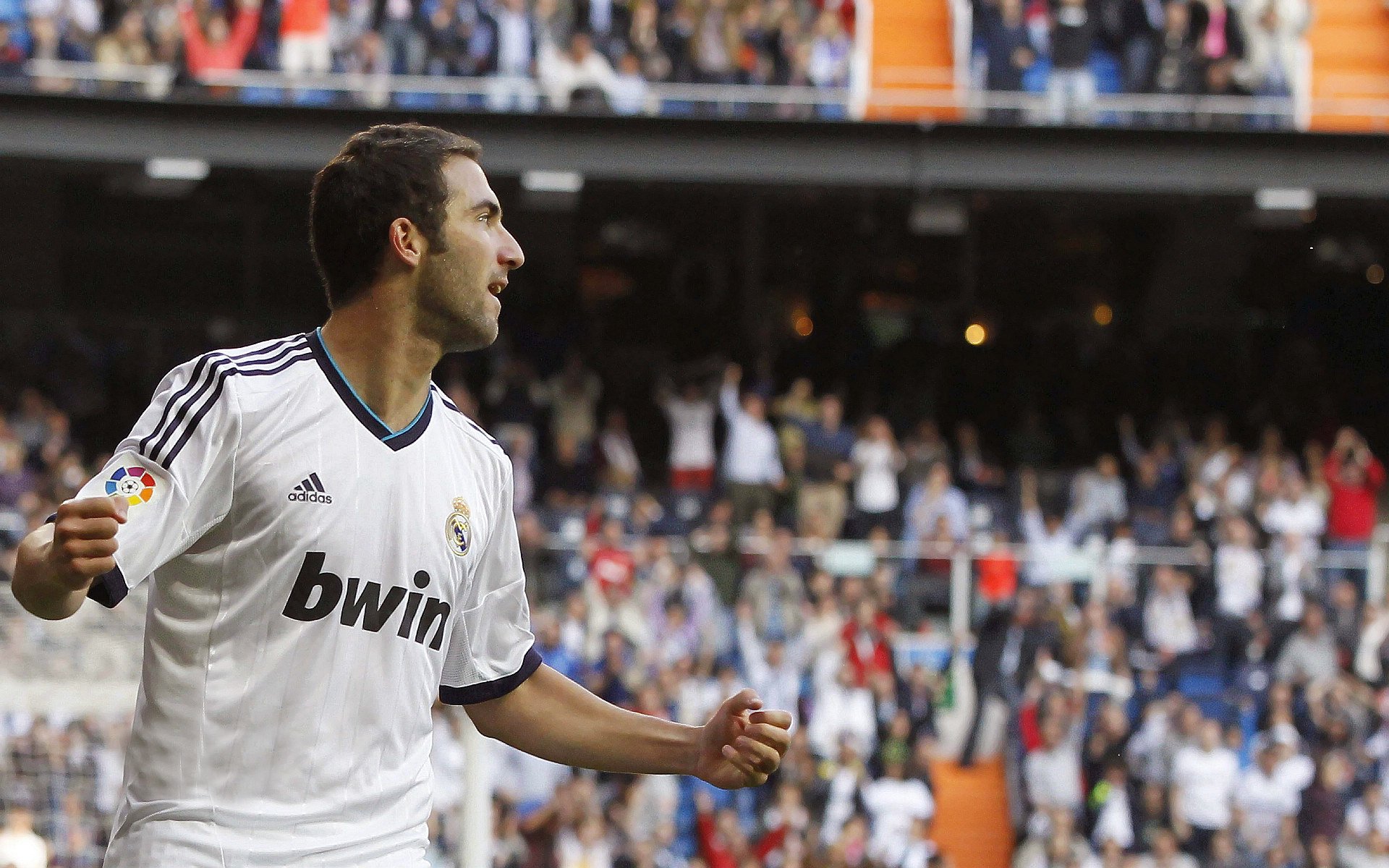 水球战术灵活希腊连续取胜，希腊水球队